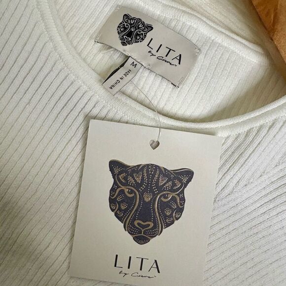 Lita by Ciara Women’s Ribbed Sleeveless Sweater Dress Color: Milk - Picture 3 of 5